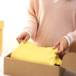 Préparation de commande d'un logisticien ecommerce