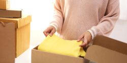 Préparation de commande d'un logisticien ecommerce