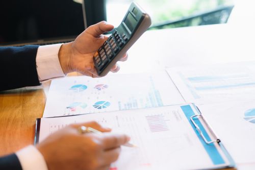 How to implement the FIFO method in your company