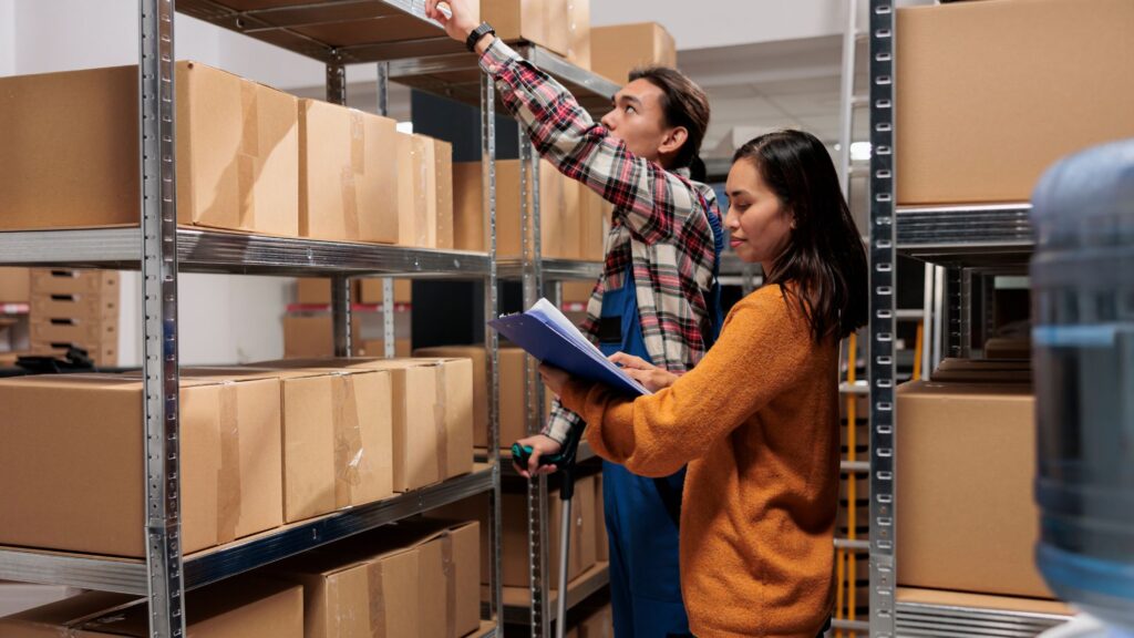 Inventory by e-commerce logistician